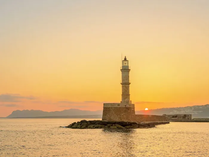 Framed Print : Venetian Lighthouse at sunrise, City of Chania, Crete, Greece Framed Print : Venetian Lighthouse at sunrise, City of Chania, Crete, Greece