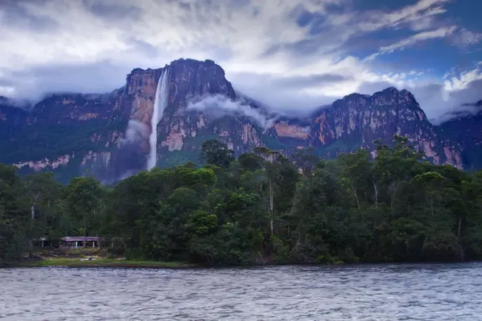 Framed Print : Venezuela, Guayana, Canaima National Park, River Churun and Angel Falls Framed Print : Venezuela, Guayana, Canaima National Park, River Churun and Angel Falls