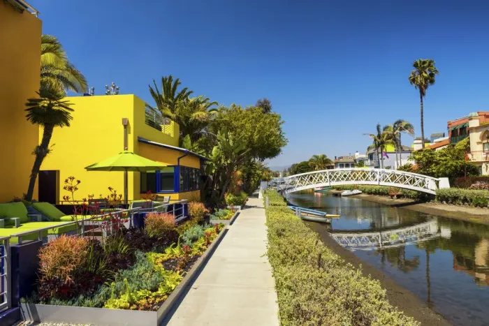 Framed Print : Venice Beach Canals, Los Angeles, California, USA Framed Print : Venice Beach Canals, Los Angeles, California, USA