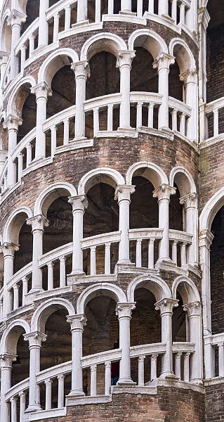 Venice, Veneto, North East Italy, Europe. Palazzo Contarini del Bovolo