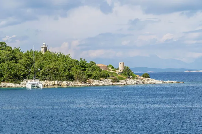 Framed Print : Venitian lighthouse in Fiscardo, Kefalonia, Ionian Islands, Greek Islands, Greece