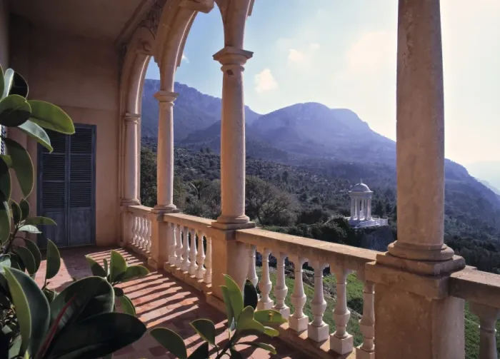 Framed Print : Verandah of mansion Framed Print : Verandah of mansion