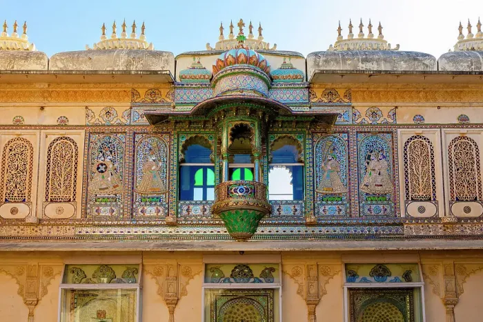 Framed Print : Verandah overlooking the Peacock's Courtyard, City Palace, Udaipur, Rajasthan, India, South Asia Framed Print : Verandah overlooking the Peacock's Courtyard, City Palace, Udaipur, Rajasthan, India, South Asia