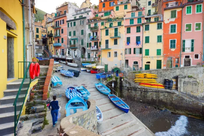 Framed Print : Vernazza, Cinque Terre, Liguria, Italy Framed Print : Vernazza, Cinque Terre, Liguria, Italy