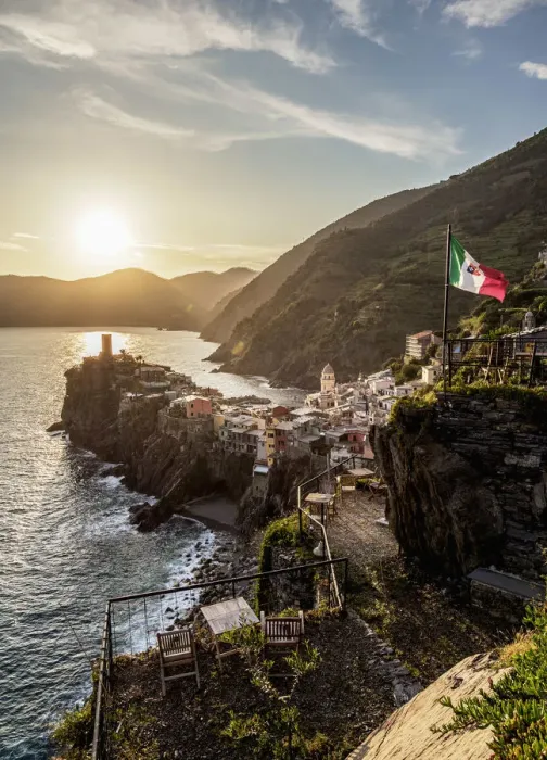 Framed Print : Vernazza at sunset, elevated view, Cinque Terre, UNESCO World Heritage Site, Liguria Framed Print : Vernazza at sunset, elevated view, Cinque Terre, UNESCO World Heritage Site, Liguria