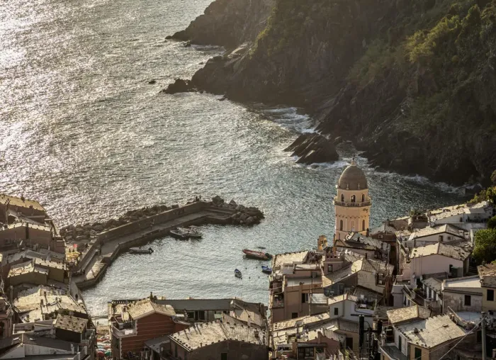 Framed Print : Vernazza Village, elevated view, Cinque Terre, UNESCO World Heritage Site, Liguria, Italy Framed Print : Vernazza Village, elevated view, Cinque Terre, UNESCO World Heritage Site, Liguria, Italy