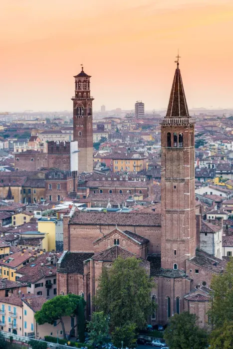 Framed Print : Verona, Veneto, Italy. High angle view of the Sant Anastasia church and the old Framed Print : Verona, Veneto, Italy. High angle view of the Sant Anastasia church and the old