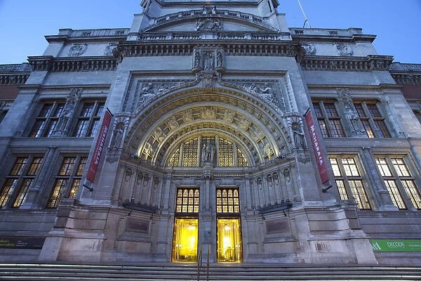 Victoria and Albert Museum, Exhibition Road, South Kensington, London, England