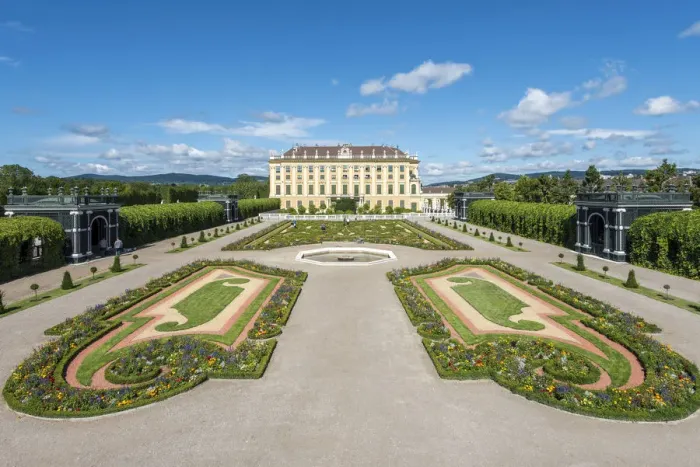 Framed Print : Vienna, Austria, Europe. The Schaonbrunn Palace and the Garden on the Cellar Privy Framed Print : Vienna, Austria, Europe. The Schaonbrunn Palace and the Garden on the Cellar Privy