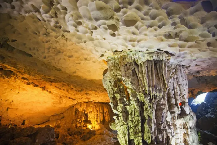 Framed Print : Vietnam, Halong Bay, Sung Sot Cave aka Surprise Cave Framed Print : Vietnam, Halong Bay, Sung Sot Cave aka Surprise Cave