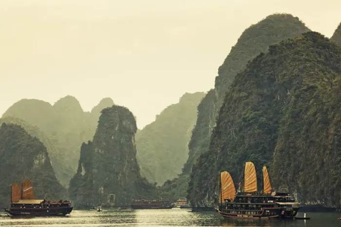 Framed Print : Vietnam, Halong Bay and Tourist Junk Boat Framed Print : Vietnam, Halong Bay and Tourist Junk Boat