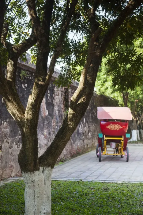 Framed Print : Vietnam, Hue, Hue Imperial City, rickshaw Framed Print : Vietnam, Hue, Hue Imperial City, rickshaw