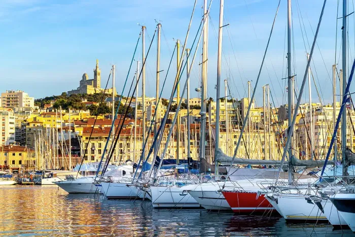 Framed Print : Vieux Port, Old Harbour, Marseille, Provence, Provence Alpes Cote d'Azur, France Framed Print : Vieux Port, Old Harbour, Marseille, Provence, Provence Alpes Cote d'Azur, France