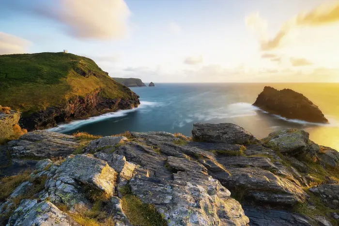 Framed Print : A view of Atlantic Ocean from Boscastle Cliffs at sunset, Boscastle, Forraburry and Minster, Cornwall, United Kingdom Framed Print : A view of Atlantic Ocean from Boscastle Cliffs at sunset, Boscastle, Forraburry and Minster, Cornwall, United Kingdom