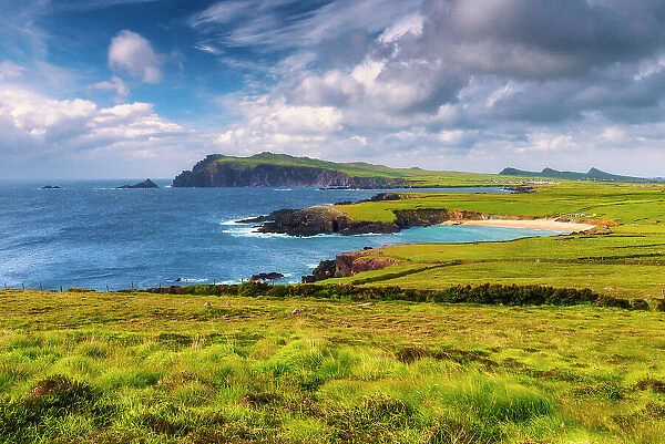 View over Ballyferriter Bay, Sybil Point and the peaks of the Three Sisters, Clogher Head, Dingle, Dingle Peninsula, Slea Head Drive, Wild Atlantic Way, County Kerry, Munster Province, west coast of Ireland, Ireland, Europe