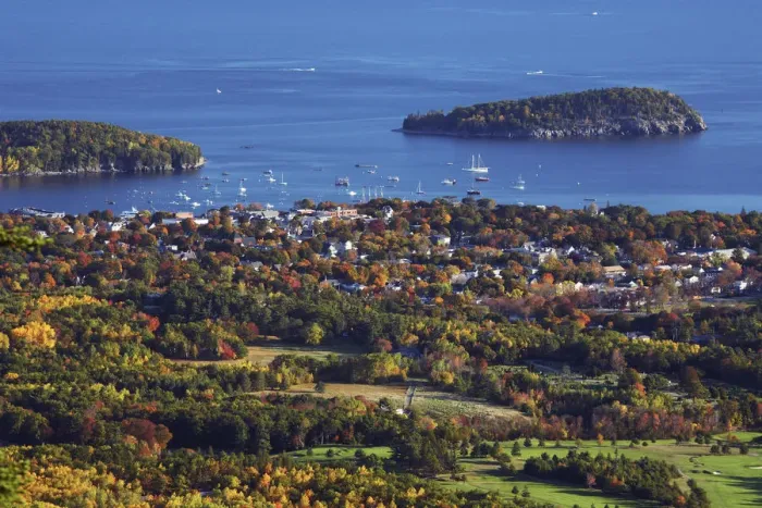 Framed Print : View over Bar Harbor in Autumn, Acadia National Park, Maine, USA Framed Print : View over Bar Harbor in Autumn, Acadia National Park, Maine, USA