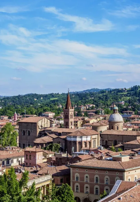 Framed Print : View towards Basilica of San Domenico, Bologna, Emilia-Romagna, Italy Framed Print : View towards Basilica of San Domenico, Bologna, Emilia-Romagna, Italy