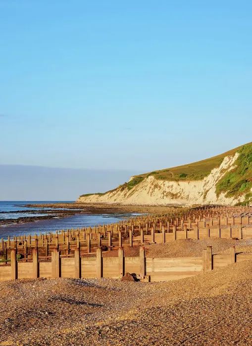 Framed Print : View towards the Beachy Head Cliffs, Eastbourne, East Sussex, England, United Kingdom Framed Print : View towards the Beachy Head Cliffs, Eastbourne, East Sussex, England, United Kingdom