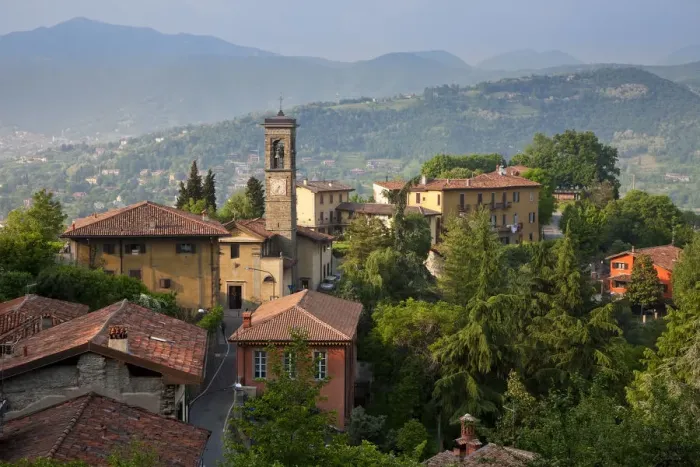 Framed Print : View over Bergamo, Lombardy, Italy Framed Print : View over Bergamo, Lombardy, Italy