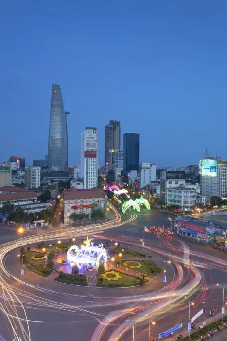 Framed Print : View of Bitexco Financial Tower and city skyline at dusk, Ho Chi Minh City, Vietnam