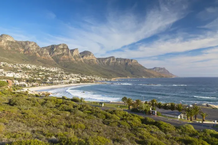 Framed Print : View of Camps Bay, Cape Town, Western Cape, South Africa Framed Print : View of Camps Bay, Cape Town, Western Cape, South Africa
