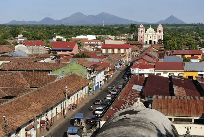 Framed Print : View from Cathedral to Iglesia de la Asuncion, Leon, Nicaragua, Central America Framed Print : View from Cathedral to Iglesia de la Asuncion, Leon, Nicaragua, Central America