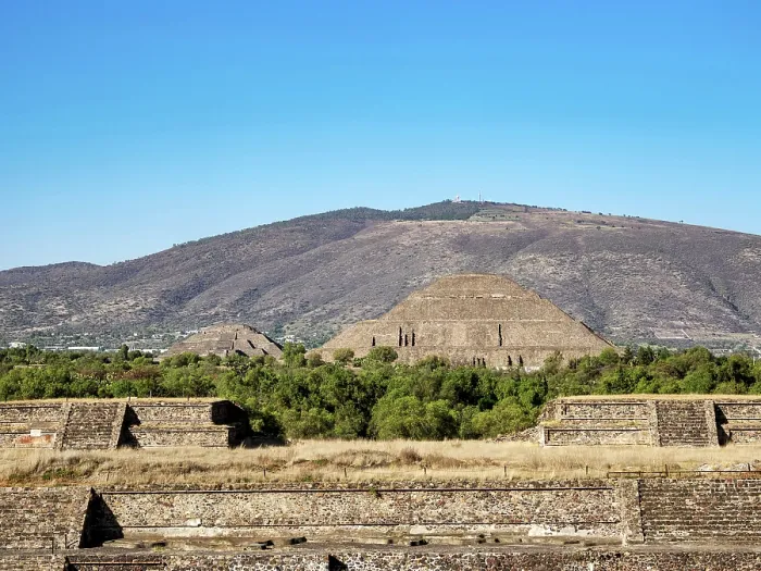 Framed Print : View over the Citadel towards the Pyramid of the Sun, Teotihuacan, Mexico State, Mexico Framed Print : View over the Citadel towards the Pyramid of the Sun, Teotihuacan, Mexico State, Mexico