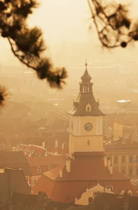 Framed Print : View of Council House in Piata Sfatului, Brasov, Transylvania, Romania