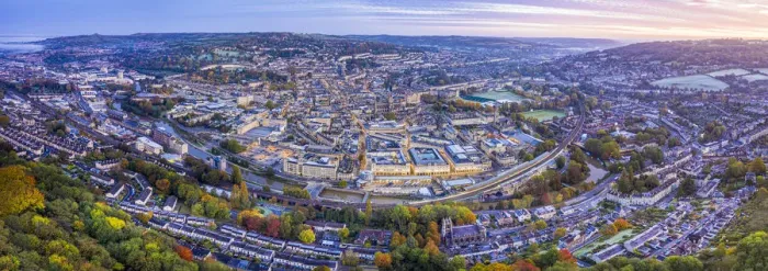 Framed Print : View over the Georgian city of Bath, Somerset, England Framed Print : View over the Georgian city of Bath, Somerset, England