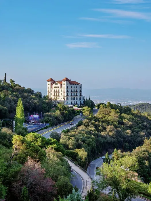 Framed Print : View towards the Gran Hotel La Florida, Mount Tibidabo, Barcelona, Catalonia, Spain Framed Print : View towards the Gran Hotel La Florida, Mount Tibidabo, Barcelona, Catalonia, Spain