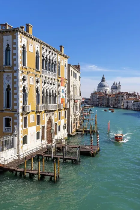 Framed Print : A view of the Grand Canal and Salute from Accademia, Venice, Italy