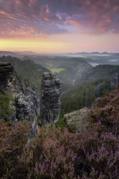 Framed Print : View of the Hoellenhund and gans rocks in the Elbe Sandstone Mountains Framed Print : View of the Hoellenhund and gans rocks in the Elbe Sandstone Mountains