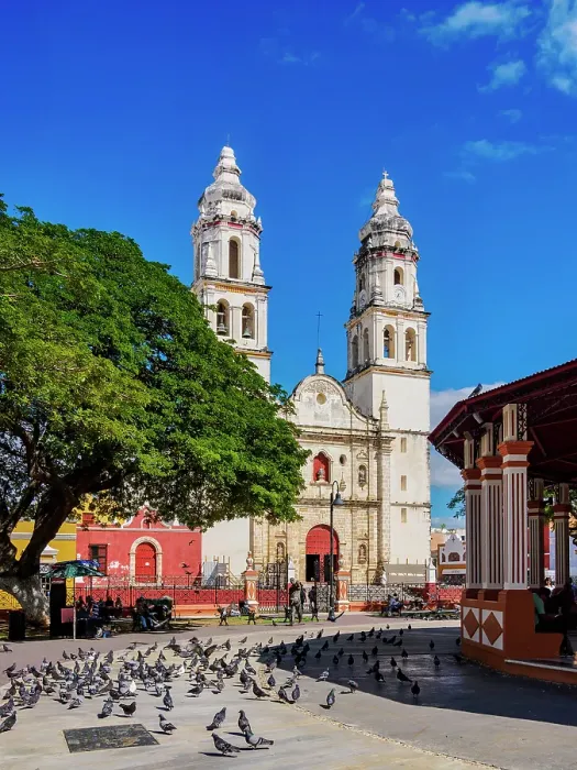 Framed Print : View over the Independence Square towards the Our Lady of the Immaculate Conception Cathedral, Campeche City, Campeche State, Mexico Framed Print : View over the Independence Square towards the Our Lady of the Immaculate Conception Cathedral, Campeche City, Campeche State, Mexico