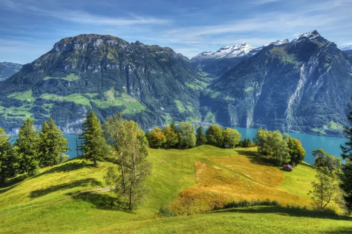 Framed Print : View at Lake Lucerne with Siskon and Glarner Alps at fall, Unterwalden, Switzerland Framed Print : View at Lake Lucerne with Siskon and Glarner Alps at fall, Unterwalden, Switzerland