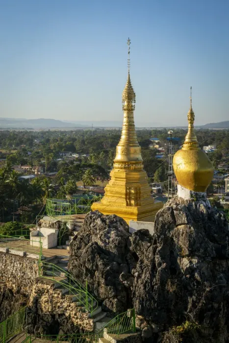 Framed Print : View of Loikaw taken from Taung Kwe Pagoda, Loikaw District, Kayah State, Myanmar