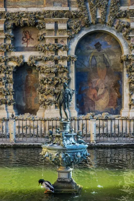 Framed Print : View of the Mercury Pond, the reservoir and the Gallery of the Grotesque, Alcazar