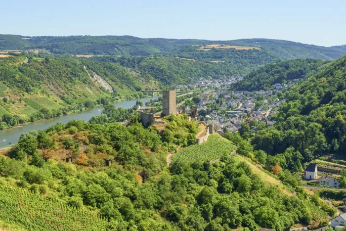 Framed Print : View at the Niederburg and Kobern-Gondorf, Mosel Valley, Rhineland-Palatinate, Germany