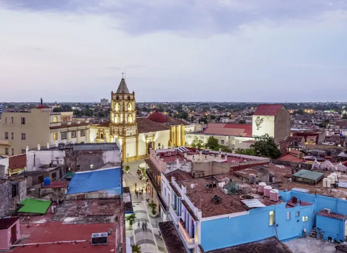 Framed Print : View over Pedestrian Calle Maceo towards Nuestra Senora de la Soledad Church at dusk Framed Print : View over Pedestrian Calle Maceo towards Nuestra Senora de la Soledad Church at dusk