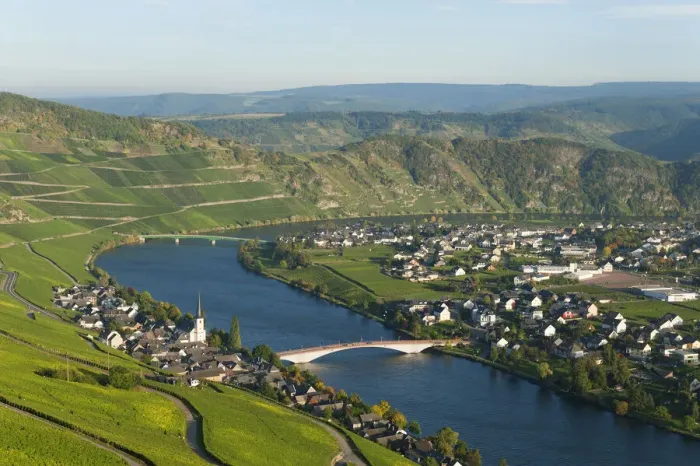 Framed Print : View at Piesport, Mosel valley, Rhineland-Palatinate, Germany Framed Print : View at Piesport, Mosel valley, Rhineland-Palatinate, Germany