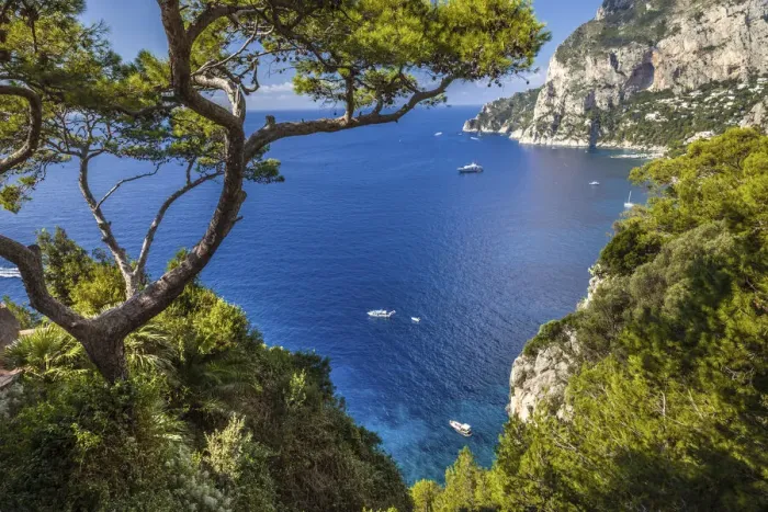 Framed Print : View to Punta de Masullo on Capri, Capri, Gulf of Naples, Campania, Italy Framed Print : View to Punta de Masullo on Capri, Capri, Gulf of Naples, Campania, Italy