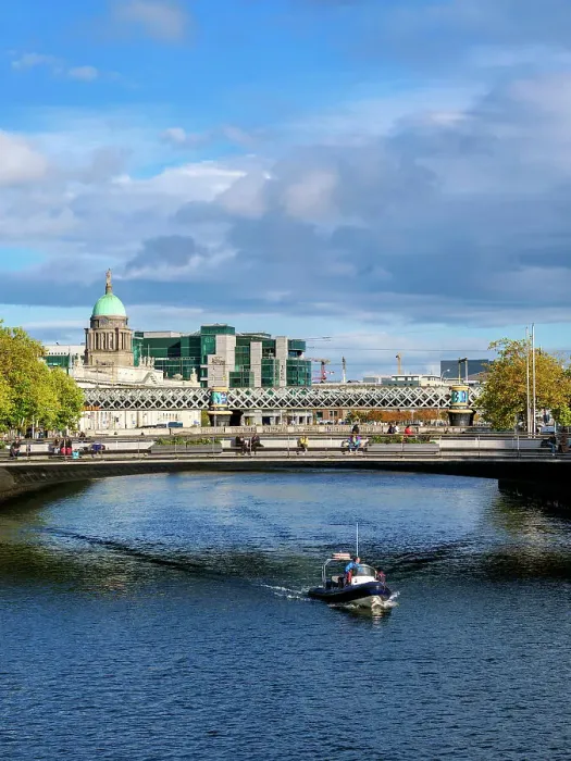 Framed Print : View over River Liffey towards The Custom House, Dublin, Ireland Framed Print : View over River Liffey towards The Custom House, Dublin, Ireland