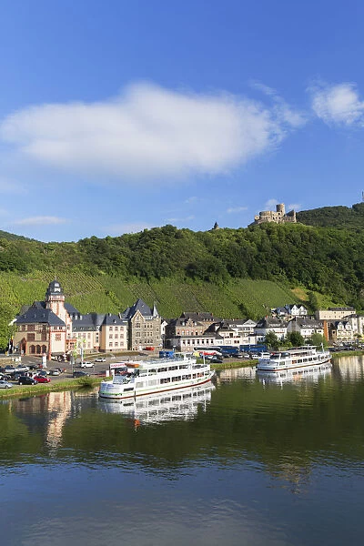 View of River Moselle and Burg Landshut, Bernkastel-Kues, Rhineland-Palatinate, Germany