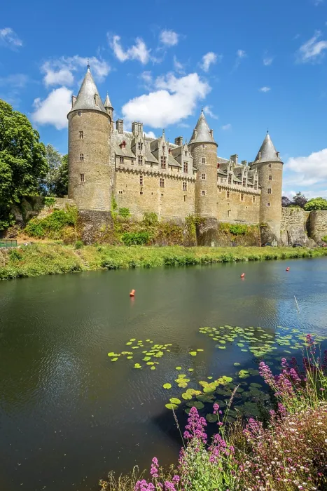 Framed Print : View over the River Oust to the Chateau de Josselin, Morbihan, Brittany, France Framed Print : View over the River Oust to the Chateau de Josselin, Morbihan, Brittany, France