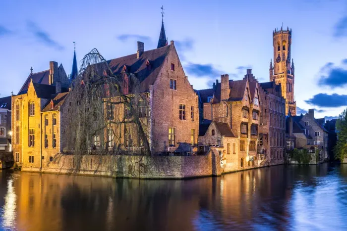 Framed Print : View from the Rozenhoedkaai, Bruges, Belgium, Europe Framed Print : View from the Rozenhoedkaai, Bruges, Belgium, Europe