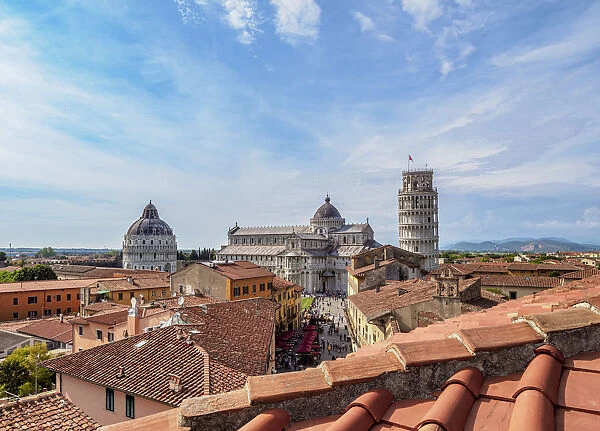 View over Via Santa Maria towards Cathedral and Leaning Tower, Pisa, Tuscany, Italy