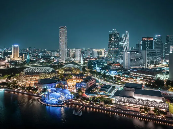 Framed Print : View of Singapore City skyline at night, Singapore, Asia Framed Print : View of Singapore City skyline at night, Singapore, Asia