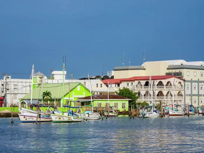 Framed Print : View towards the St Andrew's presbyterian church at the waterfront of Belize City, Belize District, Belize Framed Print : View towards the St Andrew's presbyterian church at the waterfront of Belize City, Belize District, Belize