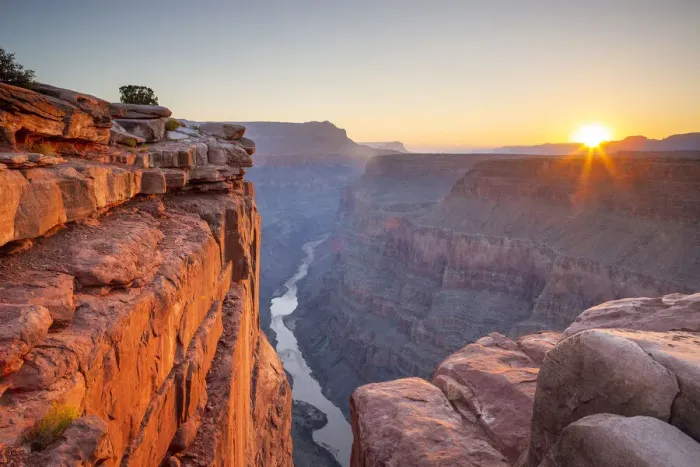 Framed Print : View of the sun rising over the Grand Canyon and Colorado River Framed Print : View of the sun rising over the Grand Canyon and Colorado River