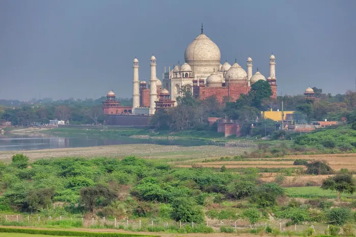 Framed Print : View of Taj Mahal from Agra Fort, Agra, Uttar Pradesh, India Framed Print : View of Taj Mahal from Agra Fort, Agra, Uttar Pradesh, India