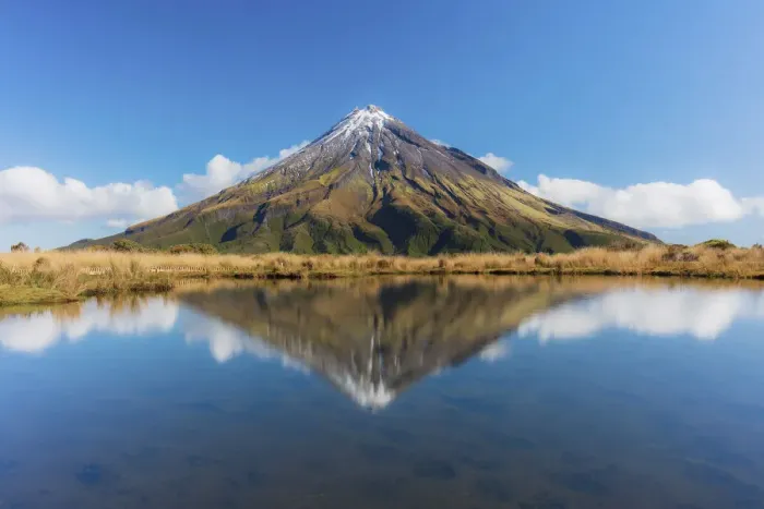Framed Print : View of the Taranaki volcano in New Zealand northern island reflecting in a mountain pond Framed Print : View of the Taranaki volcano in New Zealand northern island reflecting in a mountain pond